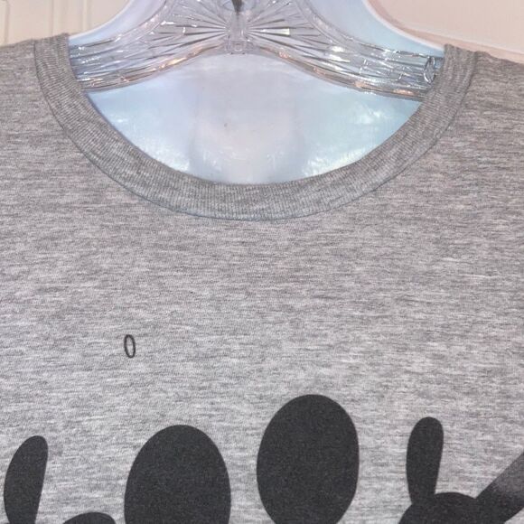 DISNEY Mickey Mouse Screaming Running Shirt Gray with Black Graphic Mens Large - Picture 4 of 8